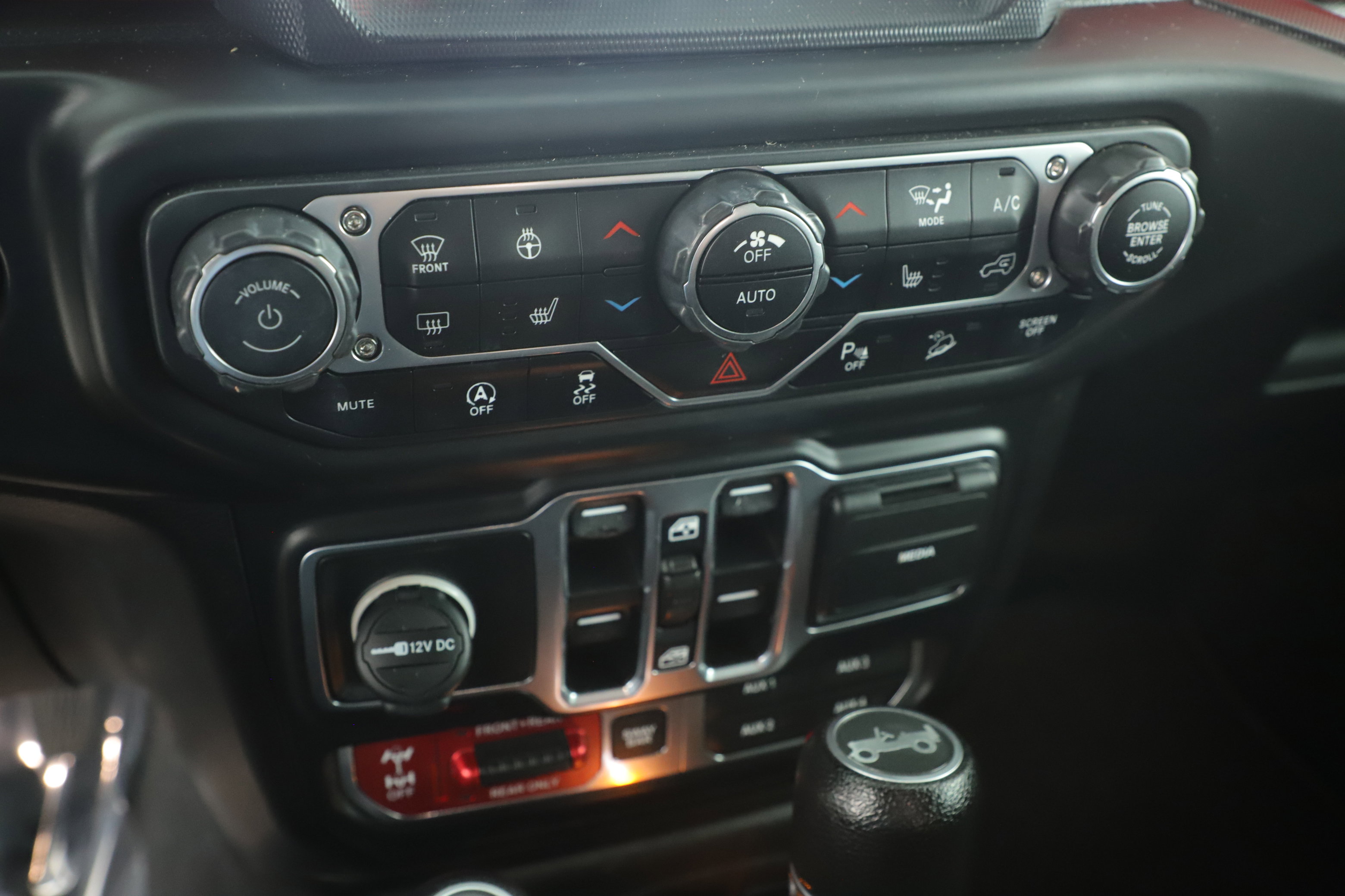 Certified 2018 Jeep Wrangler Unlimited Rubicon image 14