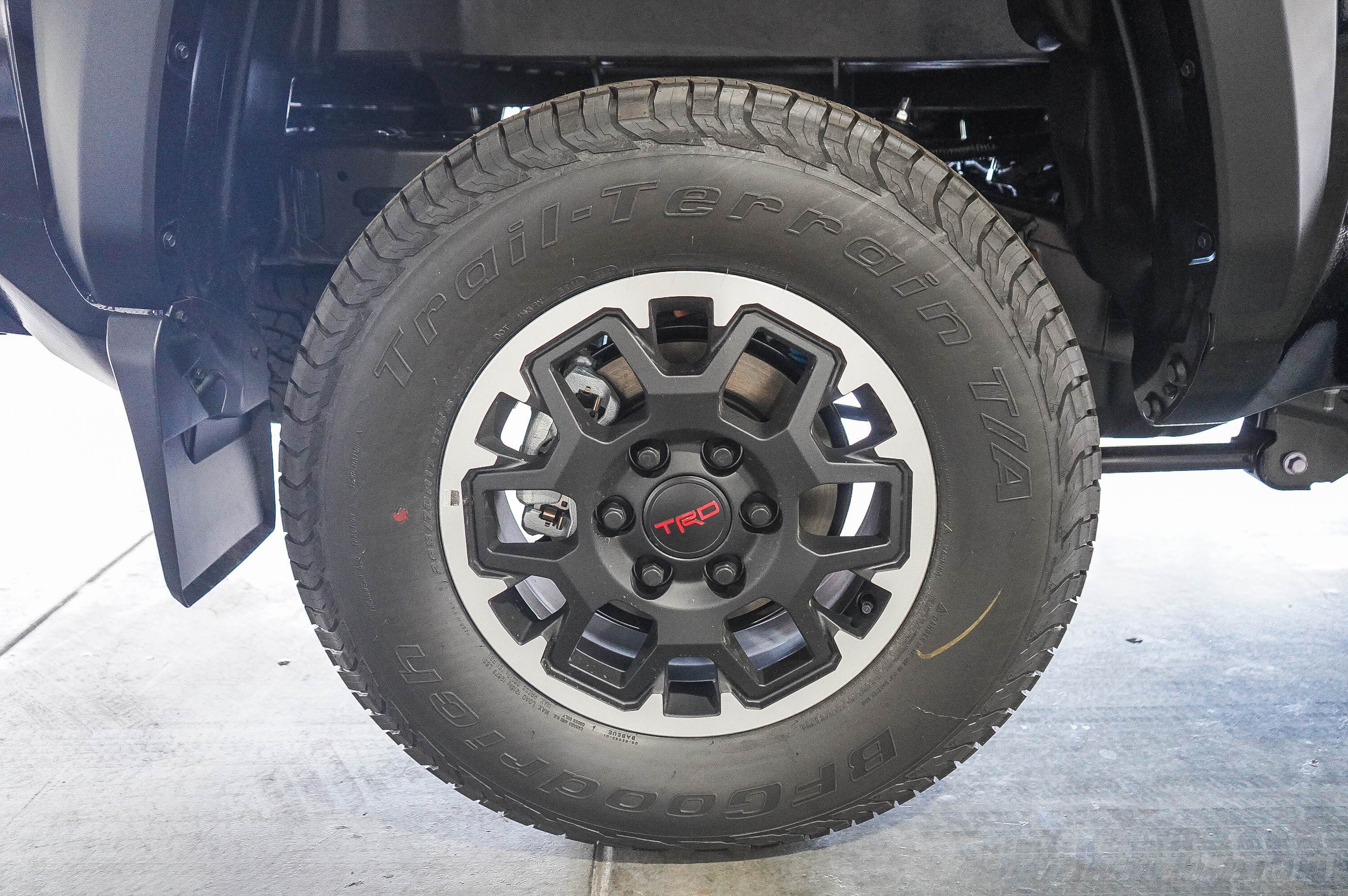 New 2026 Toyota Tacoma TRD Off-Road AWD/4WD image 9
