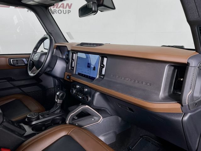 Used 2024 Ford Bronco Outer Banks AWD/4WD image 38
