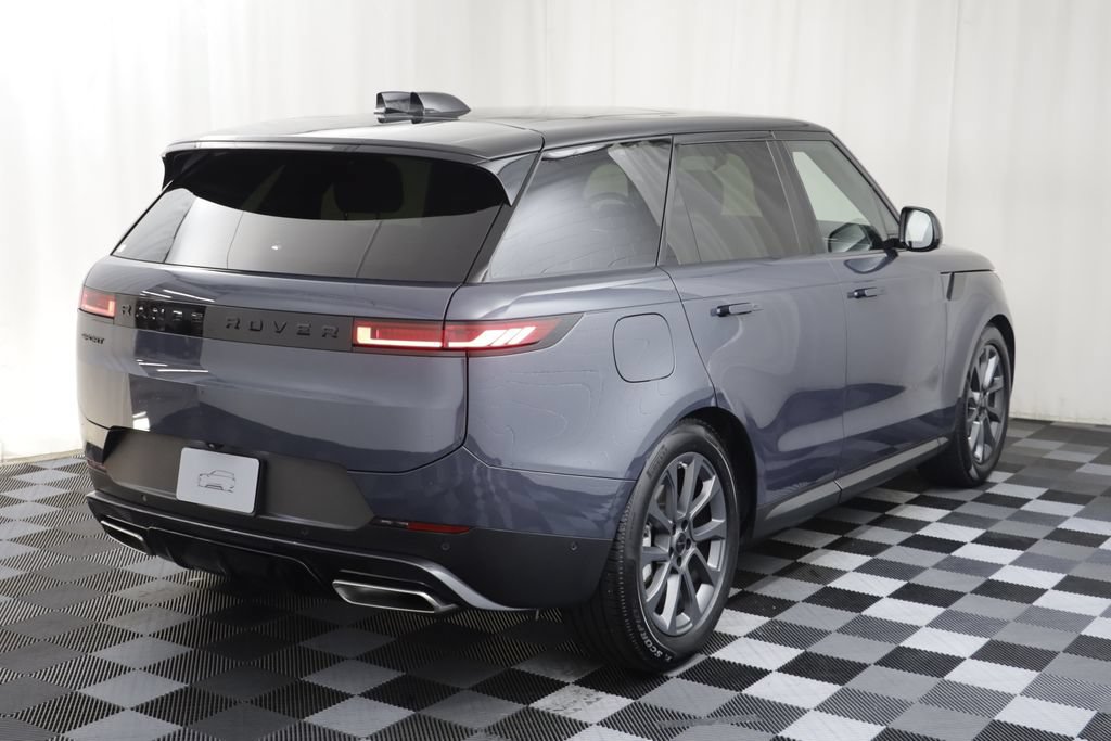 Certified 2026 Land Rover Range Rover Sport SE AWD/4WD image 19