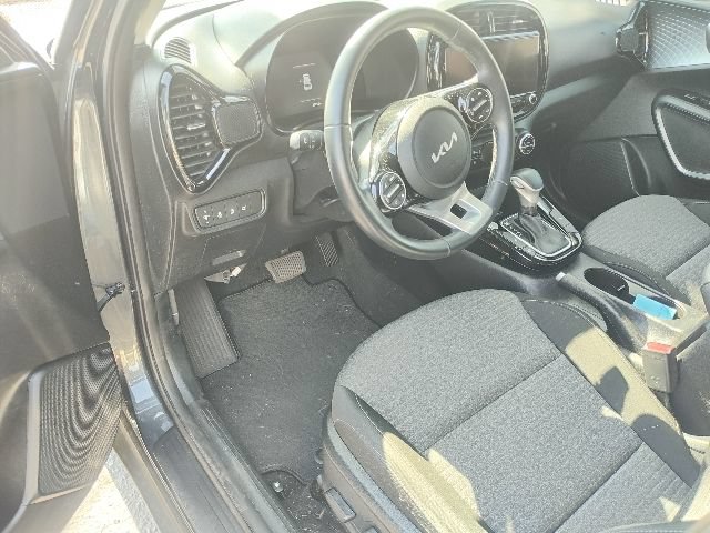 Certified 2023 Kia Soul EX FWD image 8