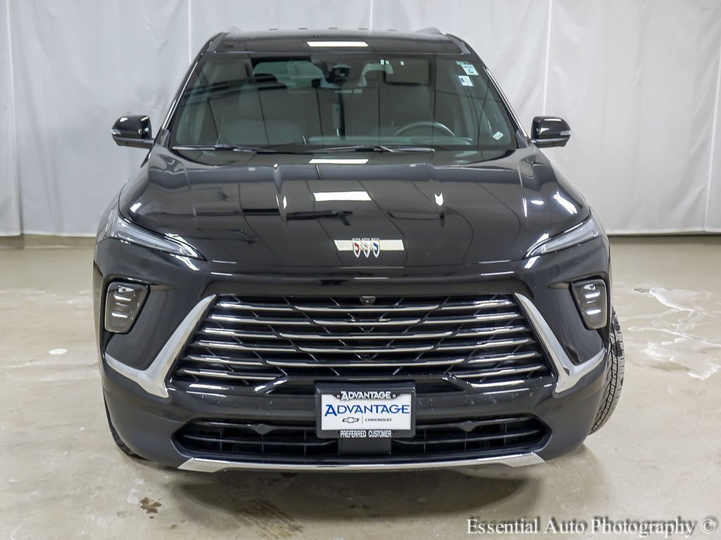 Certified 2025 Buick Enclave Preferred image 5