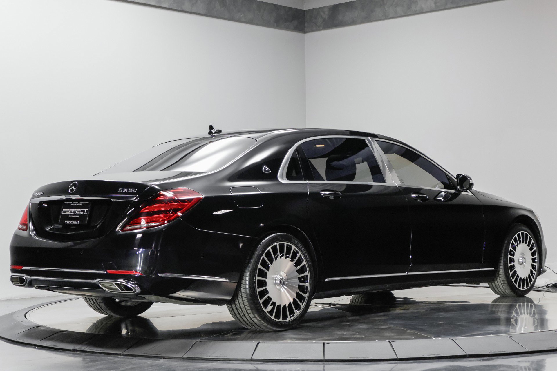 Used 2019 Mercedes-Benz Maybach S 560 4MATIC image 16