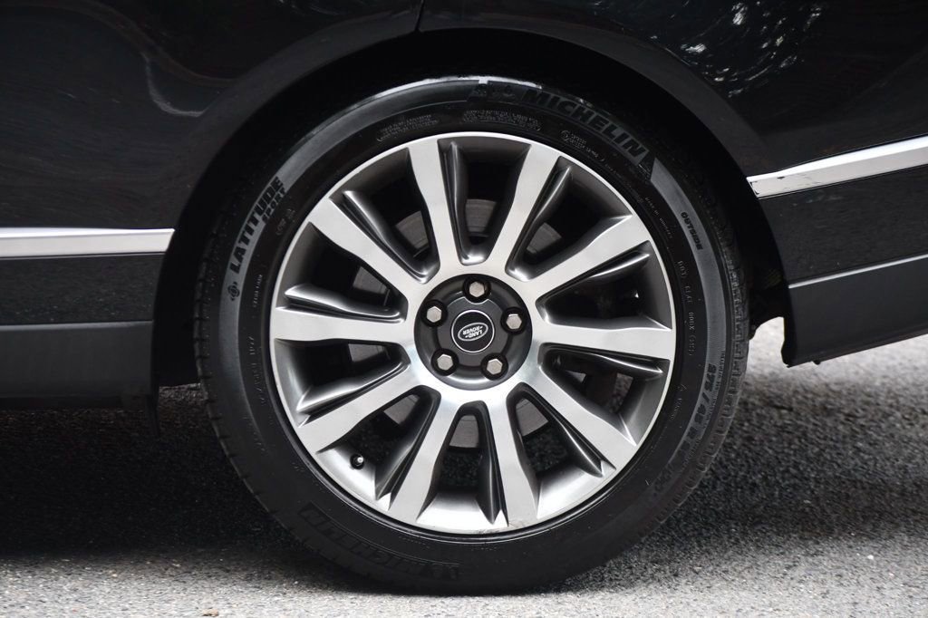 Used 2017 Land Rover Range Rover Long Wheelbase Autobiography image 14