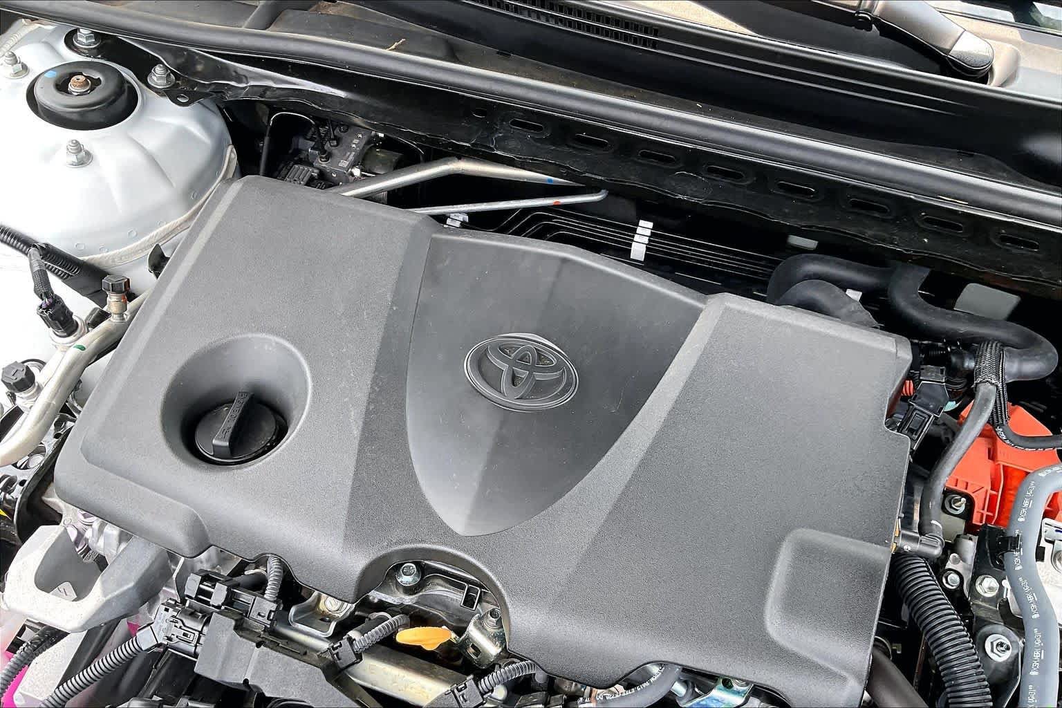 Used 2025 Toyota Camry SE FWD image 31