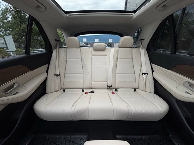 Used 2025 Mercedes-Benz GLE 450 4MATIC image 50
