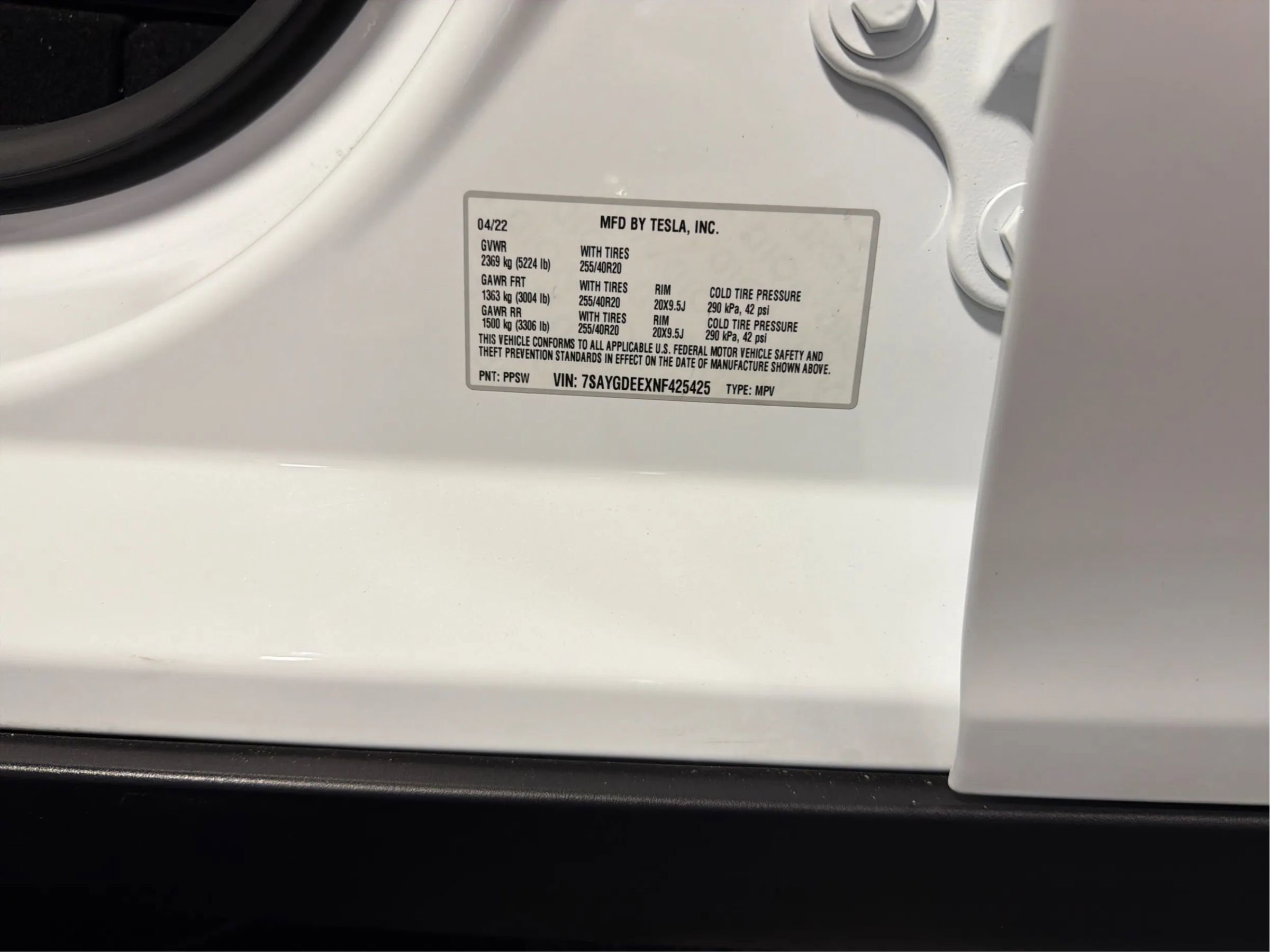 Used 2022 Tesla Model Y Long Range image 17