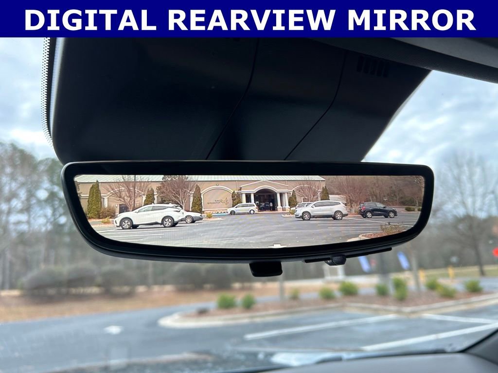 Used 2021 Cadillac Escalade ESV Premium Luxury w/ Driver Assist Tech Package image 17