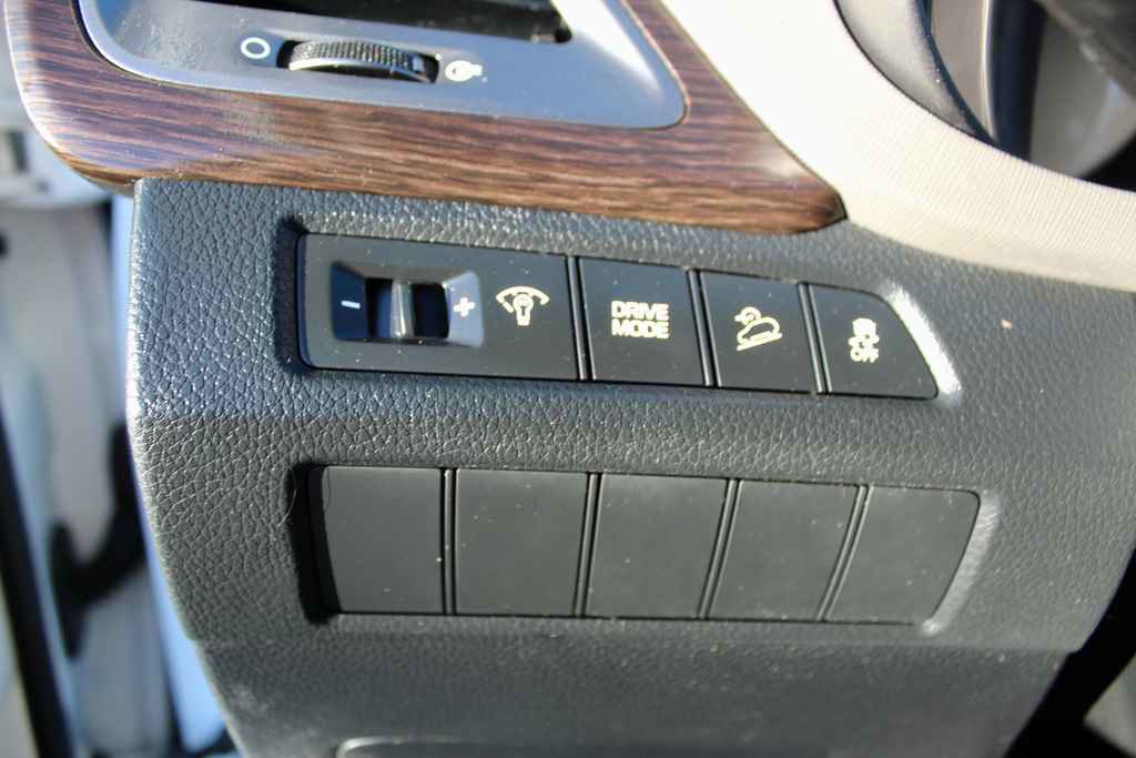 Used 2017 Hyundai Santa Fe Sport FWD image 13