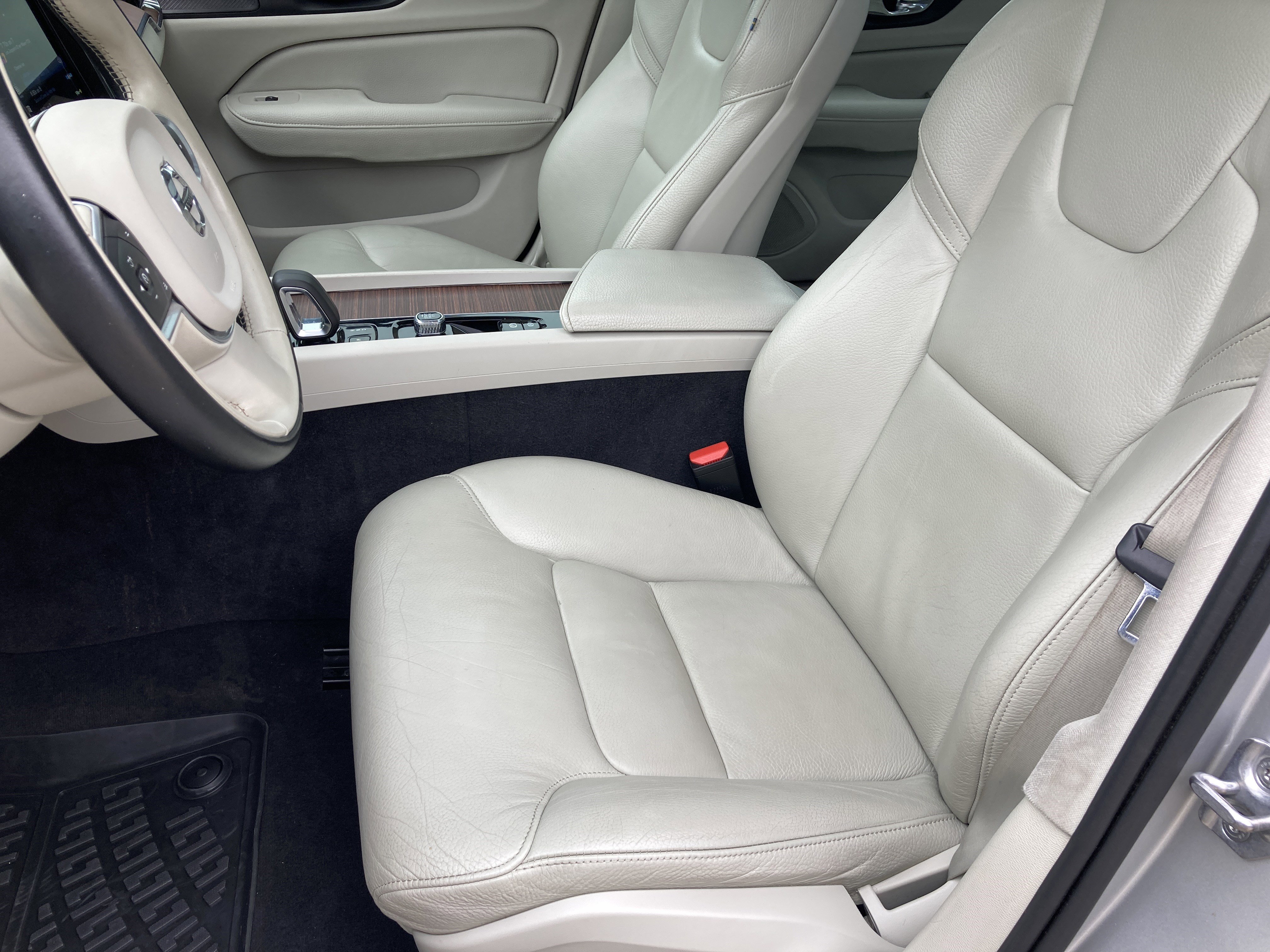 Used 2022 Volvo S60 B5 Inscription FWD image 21