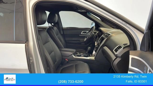 Used 2015 Ford Explorer XLT w/ Equipment Group 202B image 33