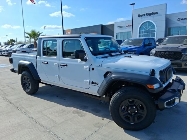 New 2026 Jeep Gladiator Sport