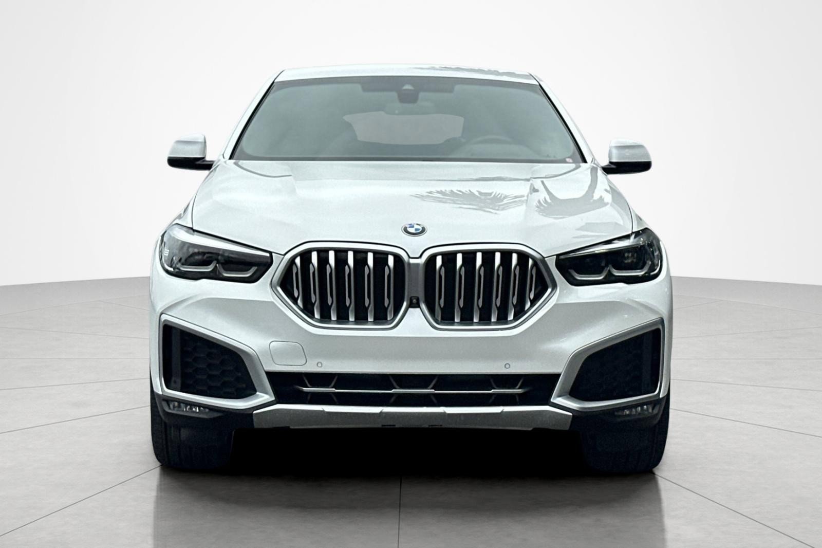 Used 2021 BMW X6 xDrive40i w/ Premium Package AWD/4WD image 8