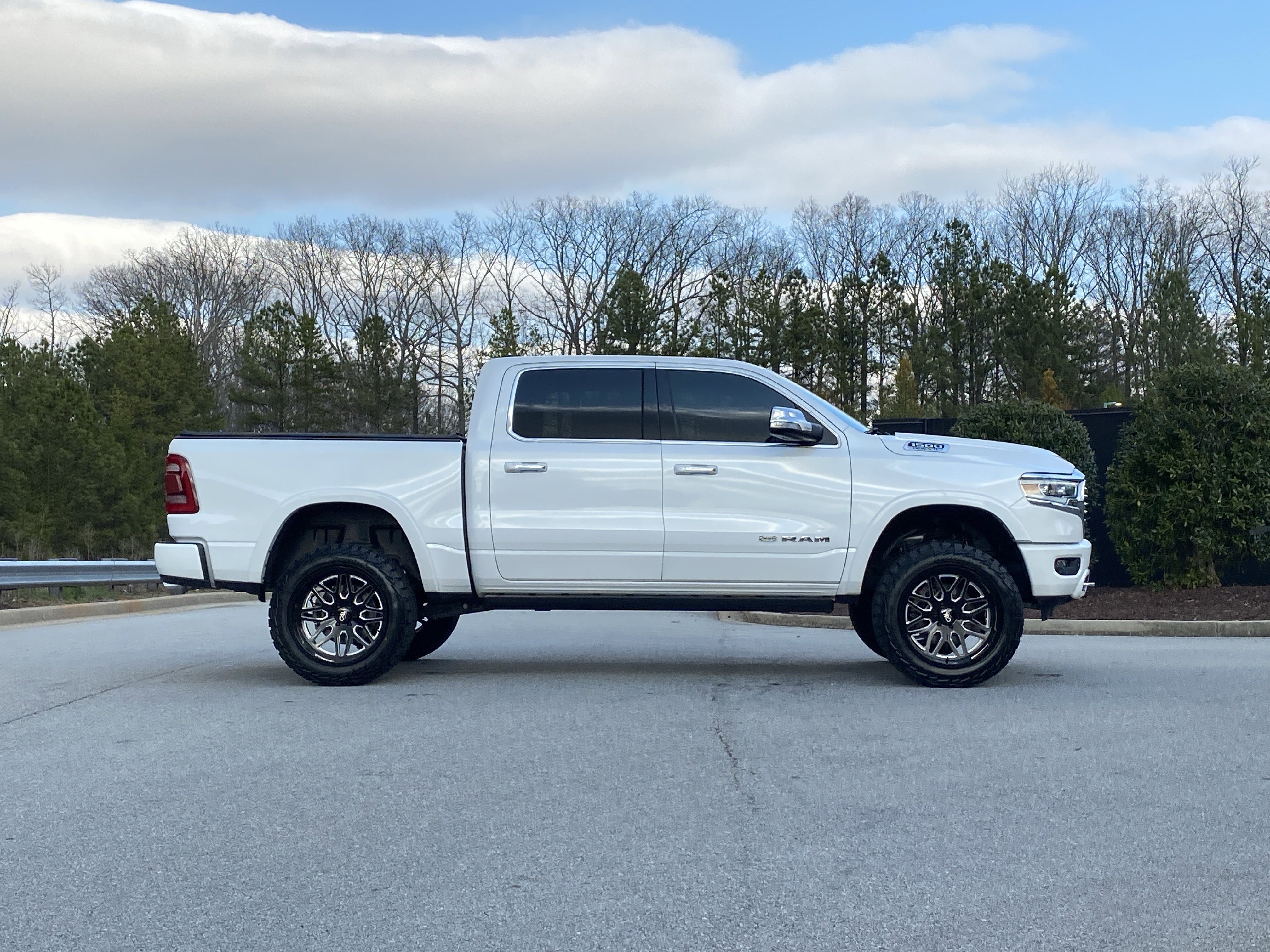 Used 2021 RAM 1500 Limited image 5