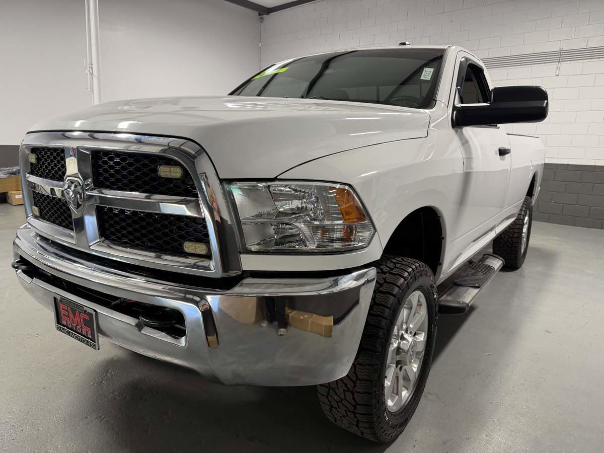 Used 2013 RAM 2500 Tradesman w/ Chrome Appearance Group AWD/4WD image 7