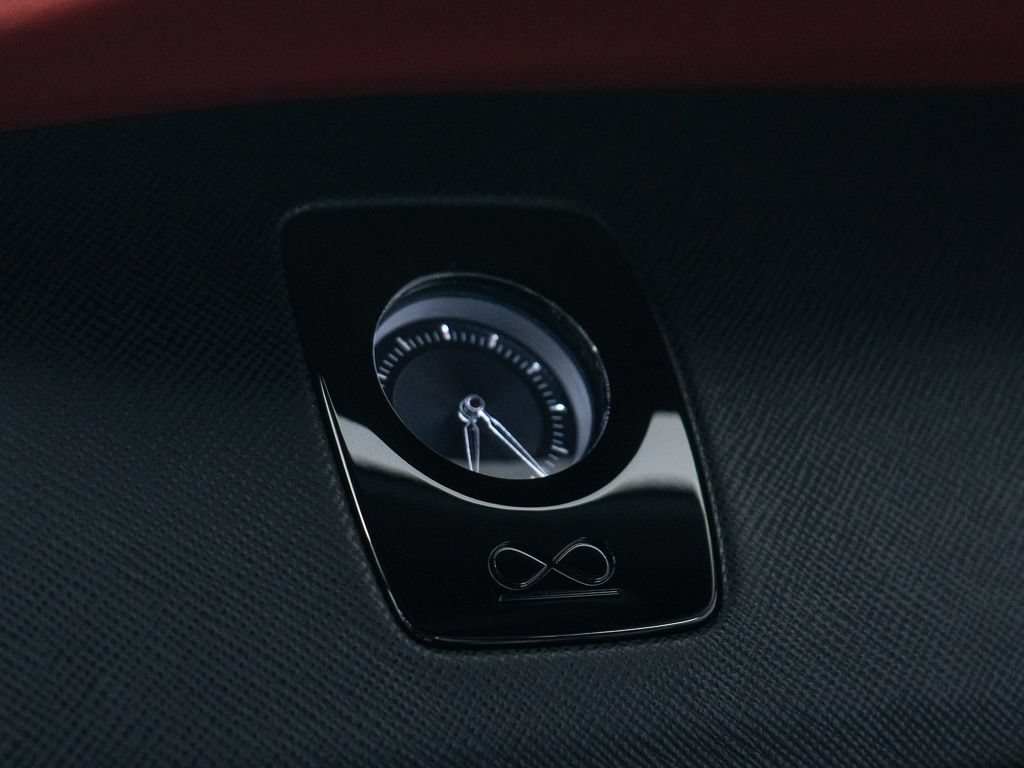 Certified 2023 Rolls-Royce Cullinan Black Badge w/ Driver's Package AWD/4WD image 47
