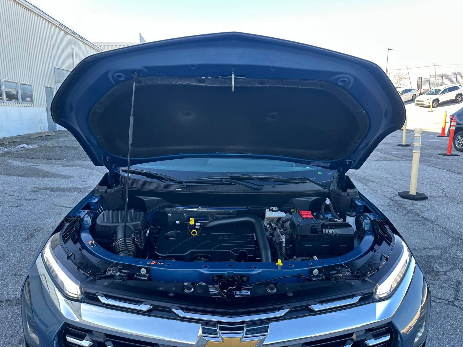 Used 2025 Chevrolet Equinox LT image 31