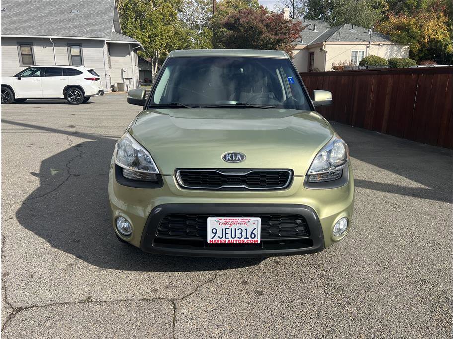Used 2012 Kia Soul + w/ Audio Pkg image 2