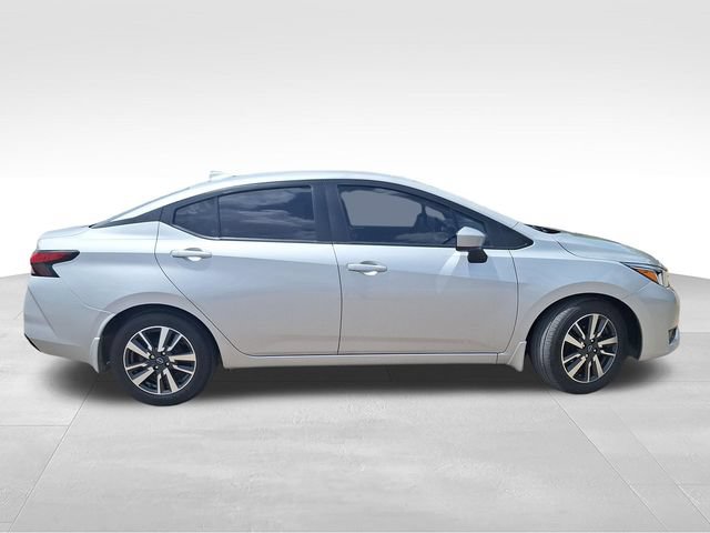 Certified 2024 Nissan Versa SV w/ Trunk Package FWD image 9