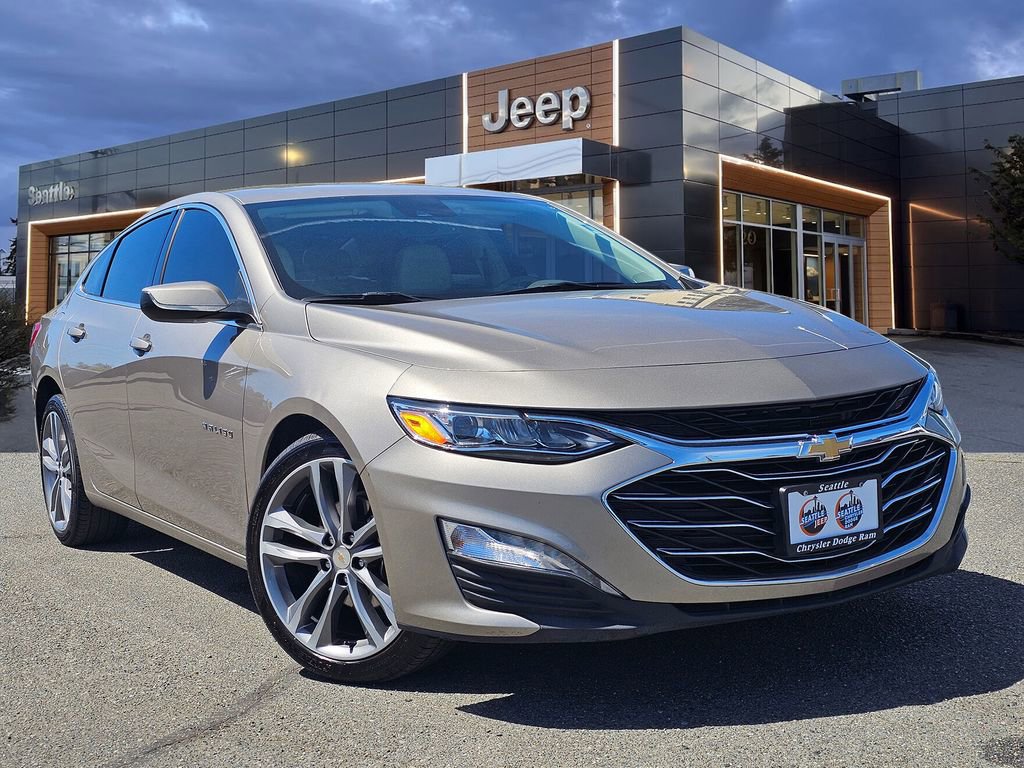 Used 2024 Chevrolet Malibu LT FWD image 1