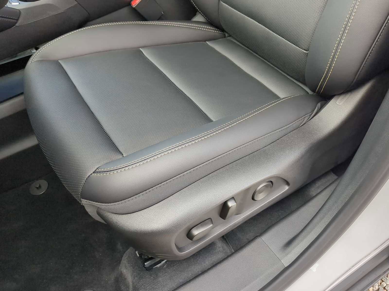 New 2026 GMC Terrain Elevation w/ Elevation Premium Package image 13