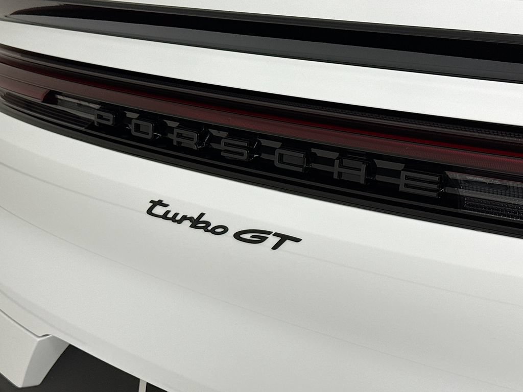 New 2026 Porsche Cayenne Turbo GT AWD/4WD image 36