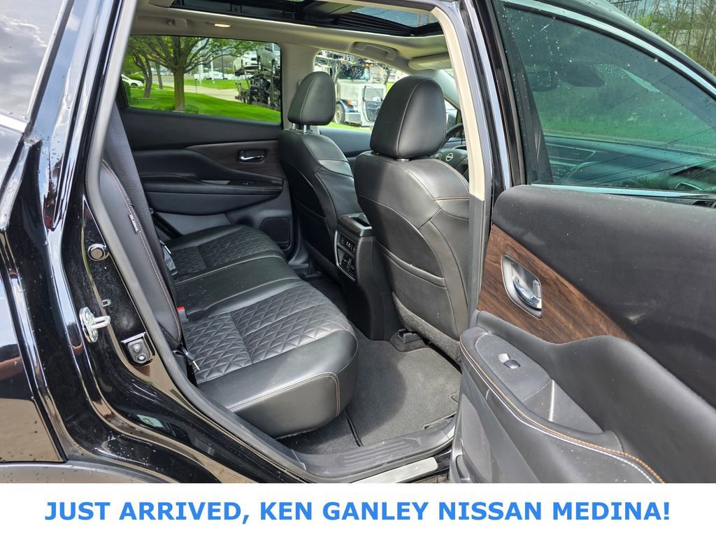 Certified 2023 Nissan Murano Platinum w/ Cargo Package AWD/4WD image 19