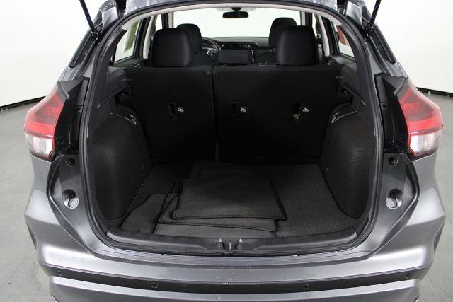 Certified 2025 Nissan Kicks Play S FWD image 18