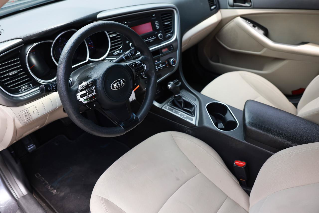 Used 2015 Kia Optima LX w/ Paint Protection Film Package FWD image 4