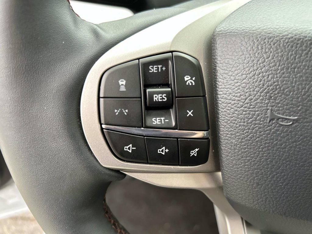 Used 2026 Ford Explorer Active w/ Active Comfort Package AWD/4WD image 22