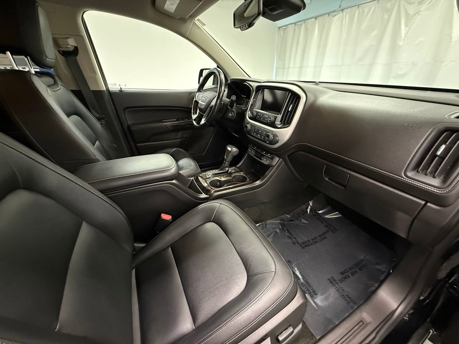 Used 2018 GMC Canyon SLT w/ Driver Alert Package image 8