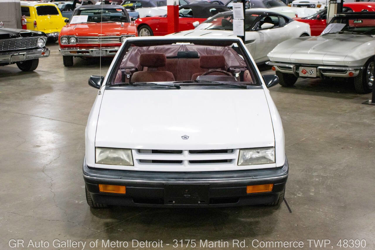 Used 1991 Dodge Shadow Convertible image 12