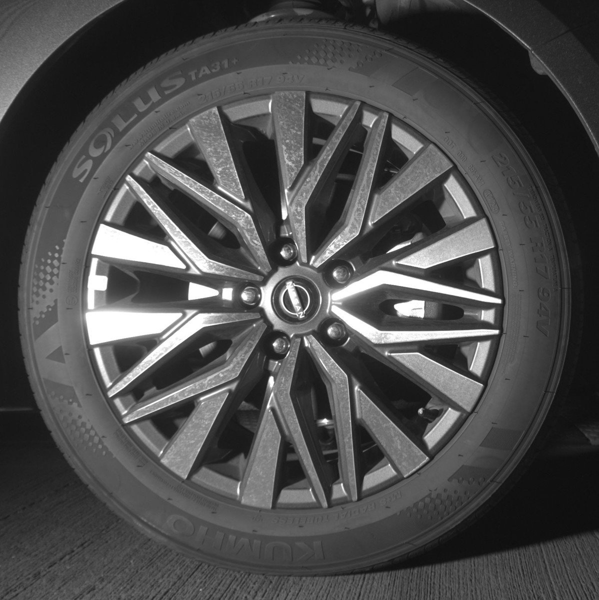 Used 2025 Nissan Altima 2.5 SV image 13