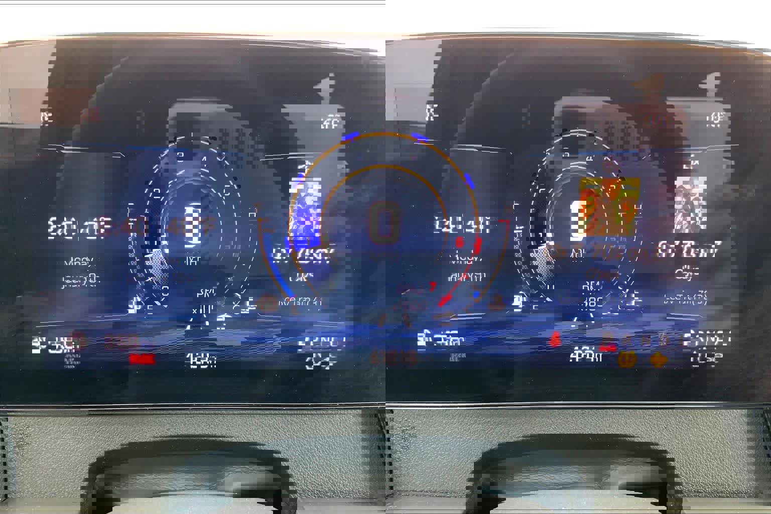 Used 2025 Chevrolet Traverse LT image 25