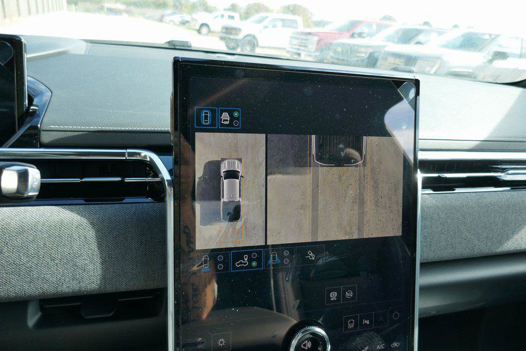 New 2026 GMC Sierra EV Elevation w/ LPO, Elevation Dark Package image 21