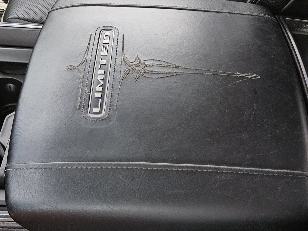 Used 2022 RAM 3500 Limited AWD/4WD image 33
