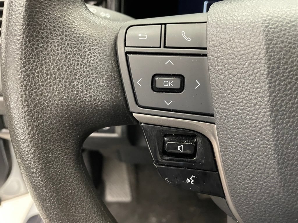 Used 2025 Toyota Camry LE FWD image 21