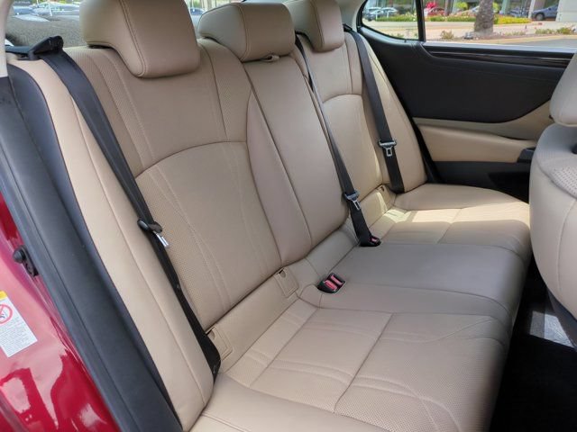 Used 2019 Lexus ES 350 w/ Accessory Package FWD image 29