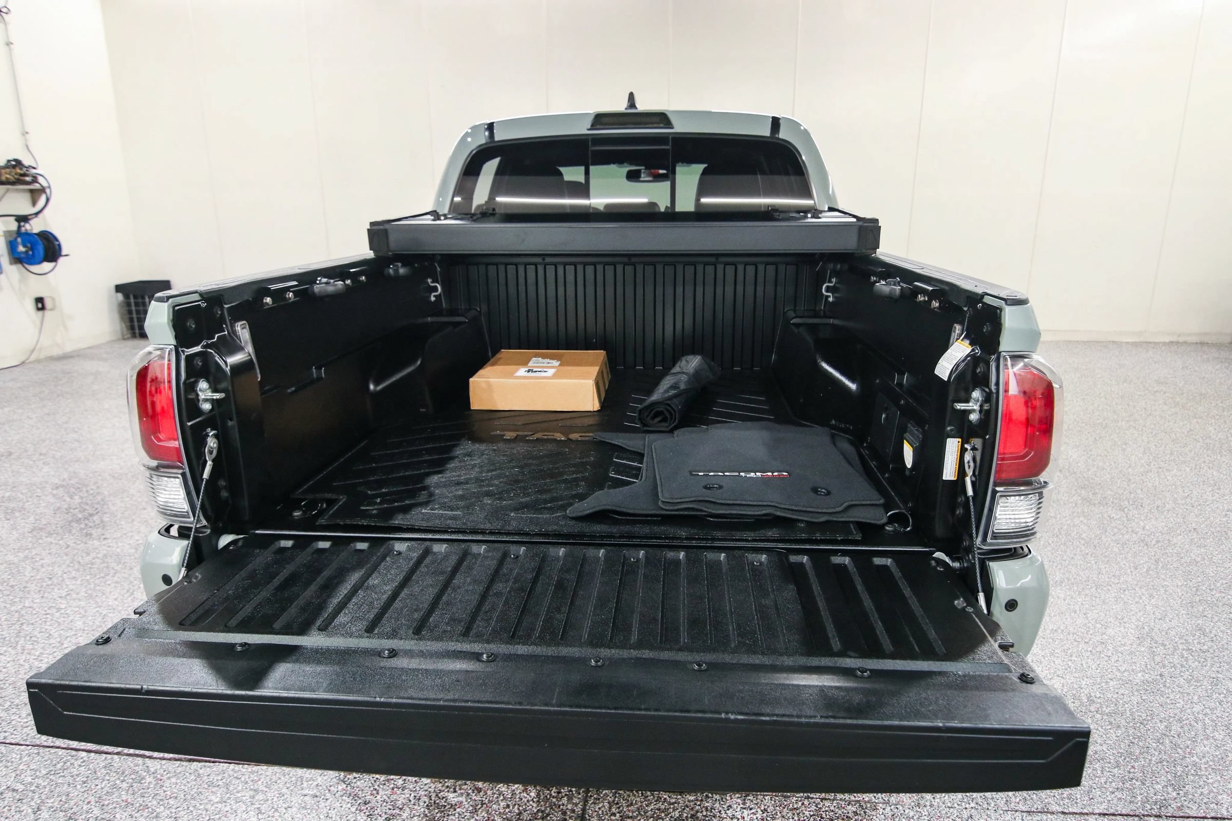 Used 2021 Toyota Tacoma TRD Pro AWD/4WD image 31