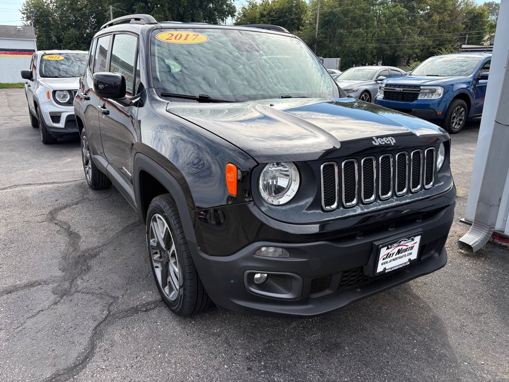 Used 2017 Jeep Renegade Latitude w/ Cold Weather Group