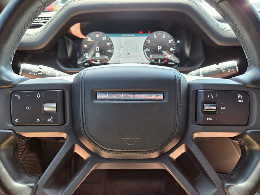 Used 2023 Land Rover Defender 110 X-Dynamic SE AWD/4WD image 30