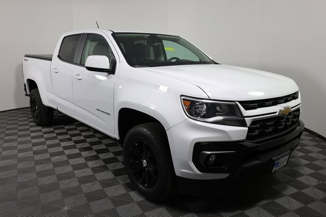 Used 2022 Chevrolet Colorado LT w/ Safety Package image 3