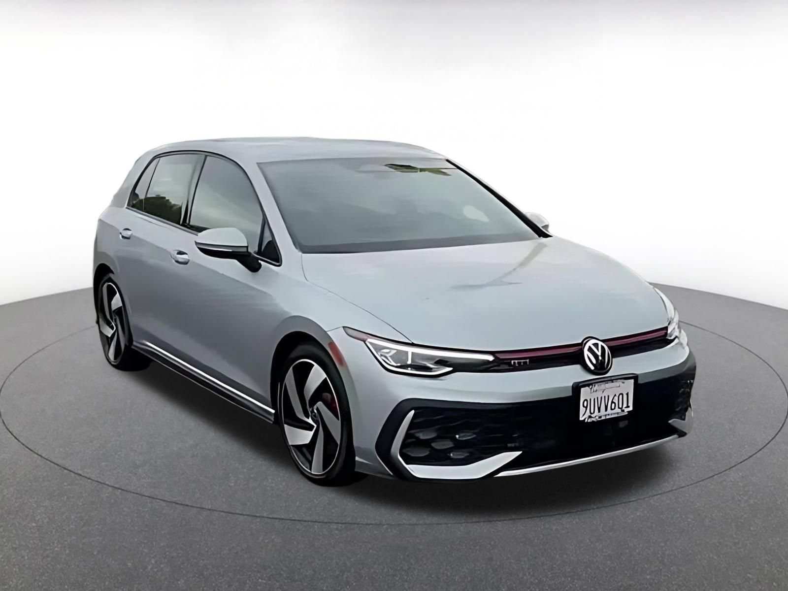 Used 2026 Volkswagen Golf S FWD video 2