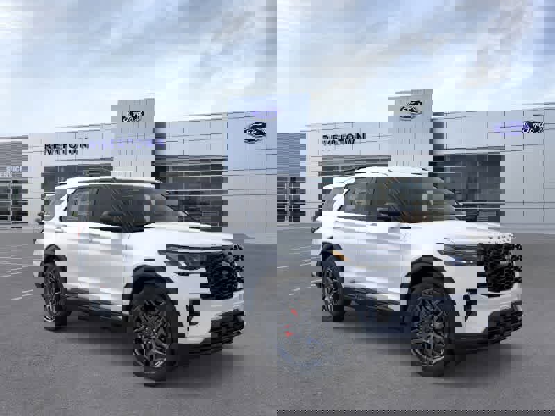 New 2026 Ford Explorer ST-Line w/ ST-Line Street Pack image 7