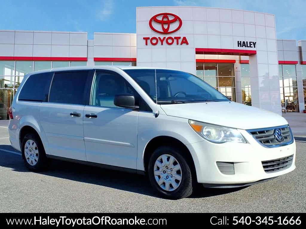 Used 2010 Volkswagen Routan S