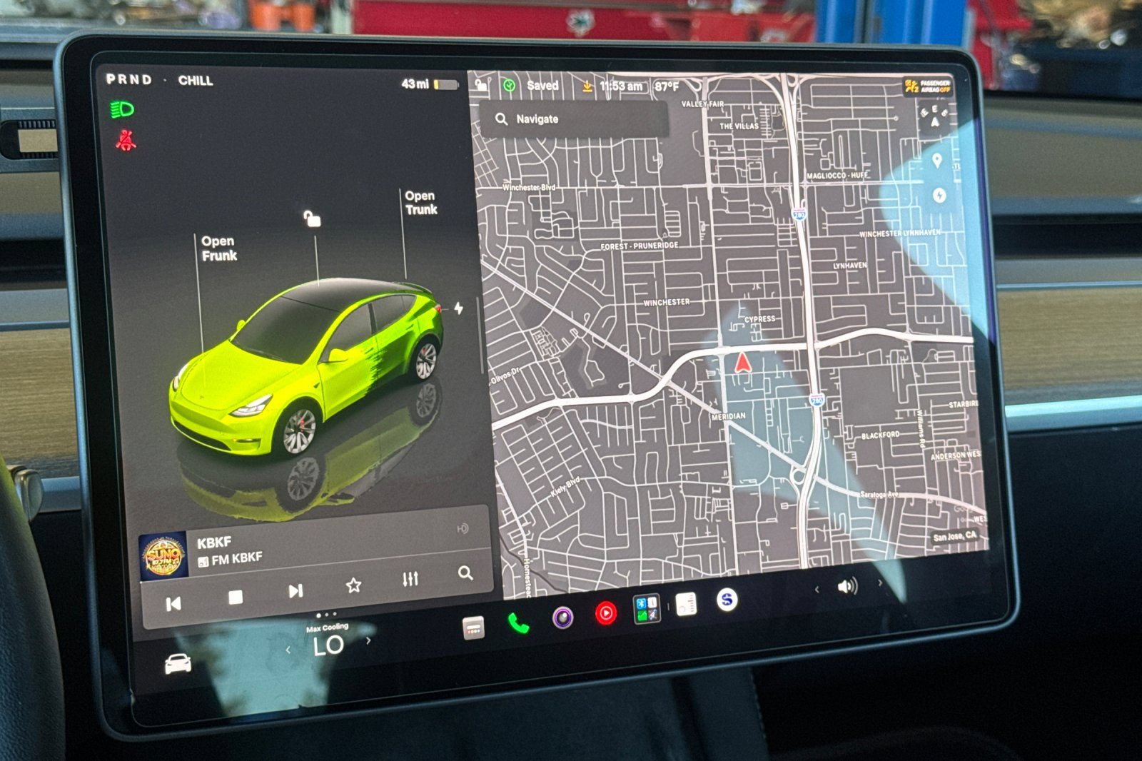 Used 2025 Tesla Model Y Performance AWD/4WD image 40