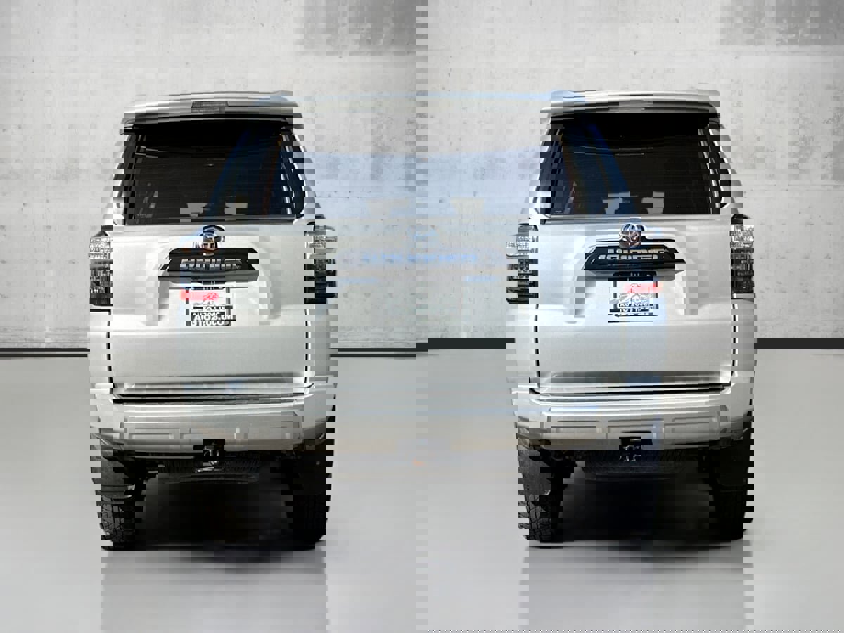 Used 2024 Toyota 4Runner TRD Off-Road image 6