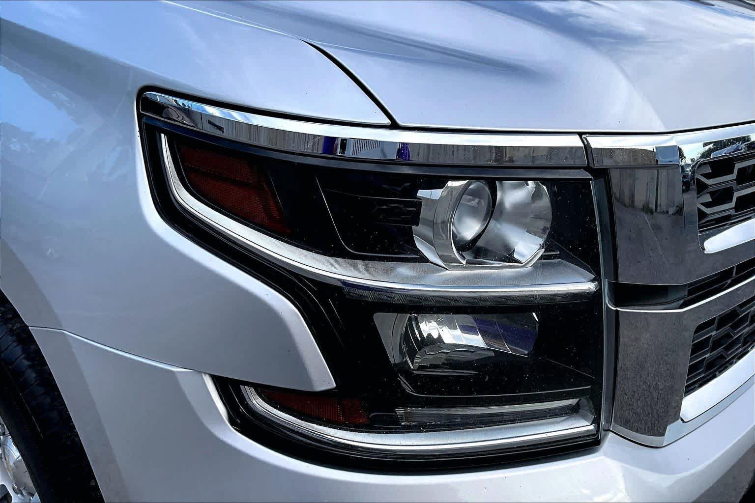 Used 2019 Chevrolet Tahoe LS w/ Max Trailering Package AWD/4WD image 27