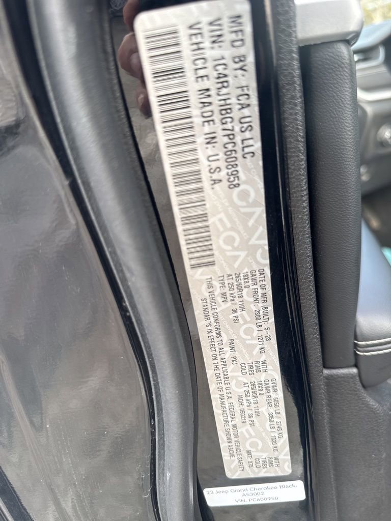 Used 2023 Jeep Grand Cherokee Limited image 52