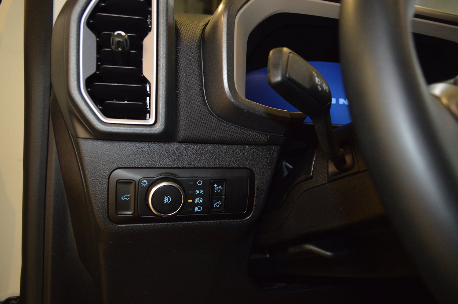 Used 2025 Ford Bronco Sport Big Bend w/ Convenience Package AWD/4WD image 16